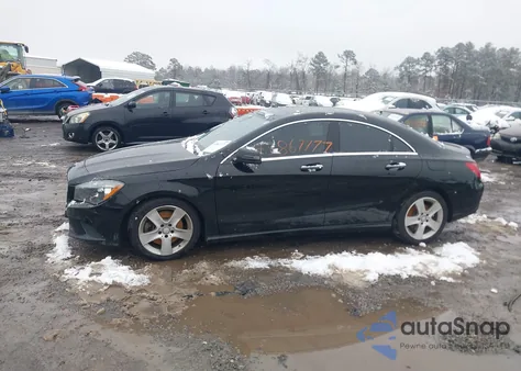 2016 Mercedes-Benz Cla 250 4Matic z USA, uszkodzony, nr VIN WDDSJ4GB4GN381634